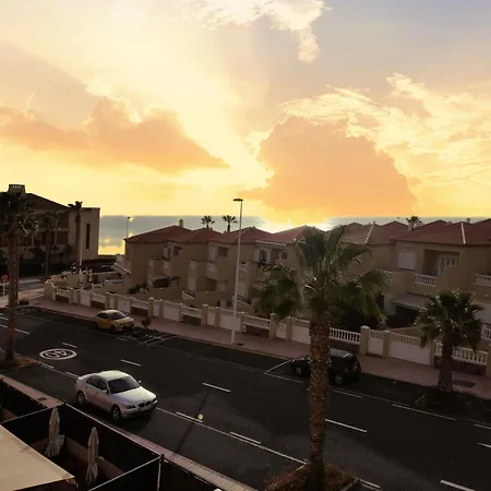 Дом отдыха Vincci Selection Apartments With Sea Views & Super Large Terrace Адехе
